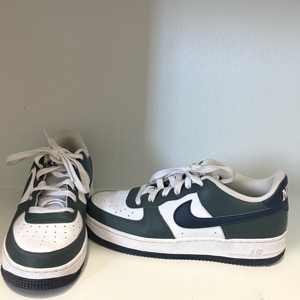 Nike Forest Green and White Low-Top Sneakers